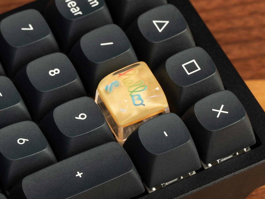 Hello-Resin-Artisan-Keycap-2