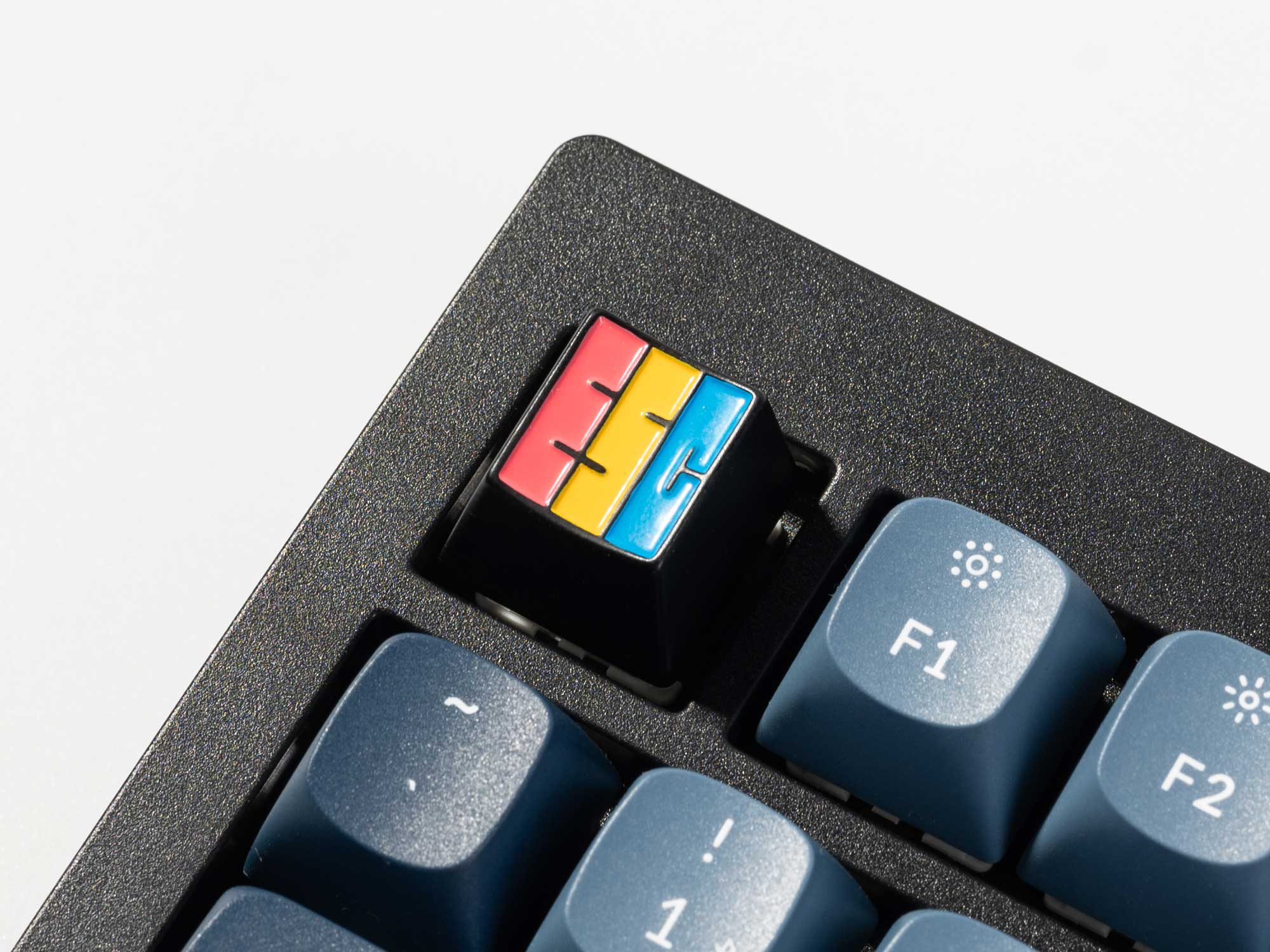 Keychron-Metal-OEM-Artisan-Keycap-1