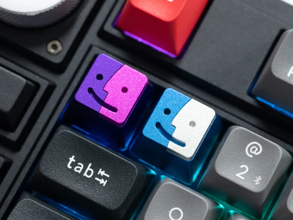 Smile_Aluminum_Alloy_Artisan_Keycap-1